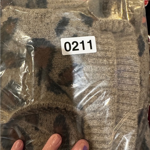 Maude Vivante Soft Leopard Print Cardigan Open Front Sweater Womens Sz S/M Brown - Picture 8 of 8